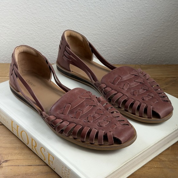 Quince Shoes - Women's Quince 100% Leather Huarache Flat In Color Brandy Size 9